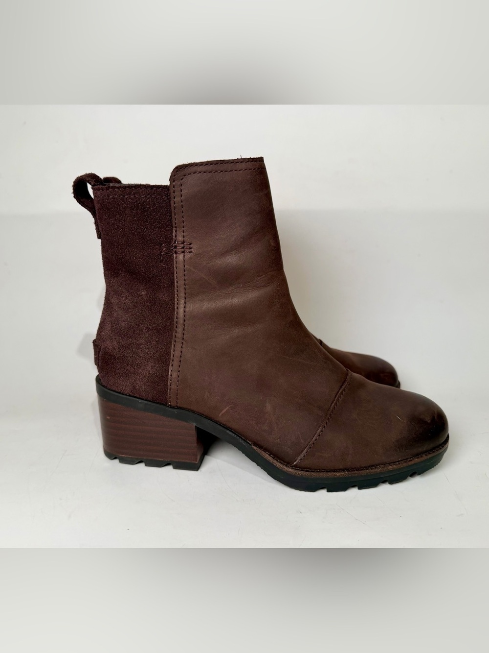 Sorel Cate Side Zip Booties Boots Women's Size 7 Blackened Brown Suede Leather